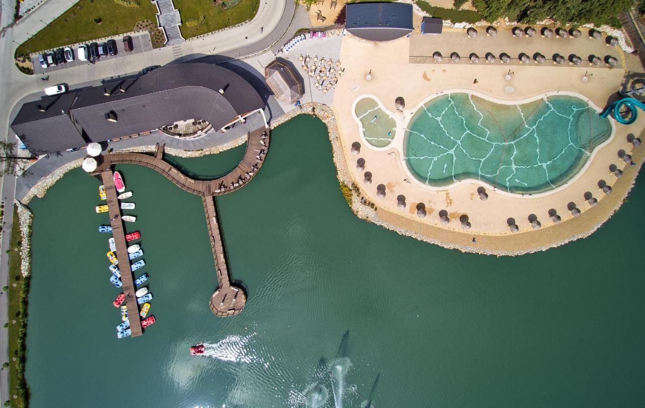 Molo Resort Kemping Osiek  المظهر الخارجي الصورة
